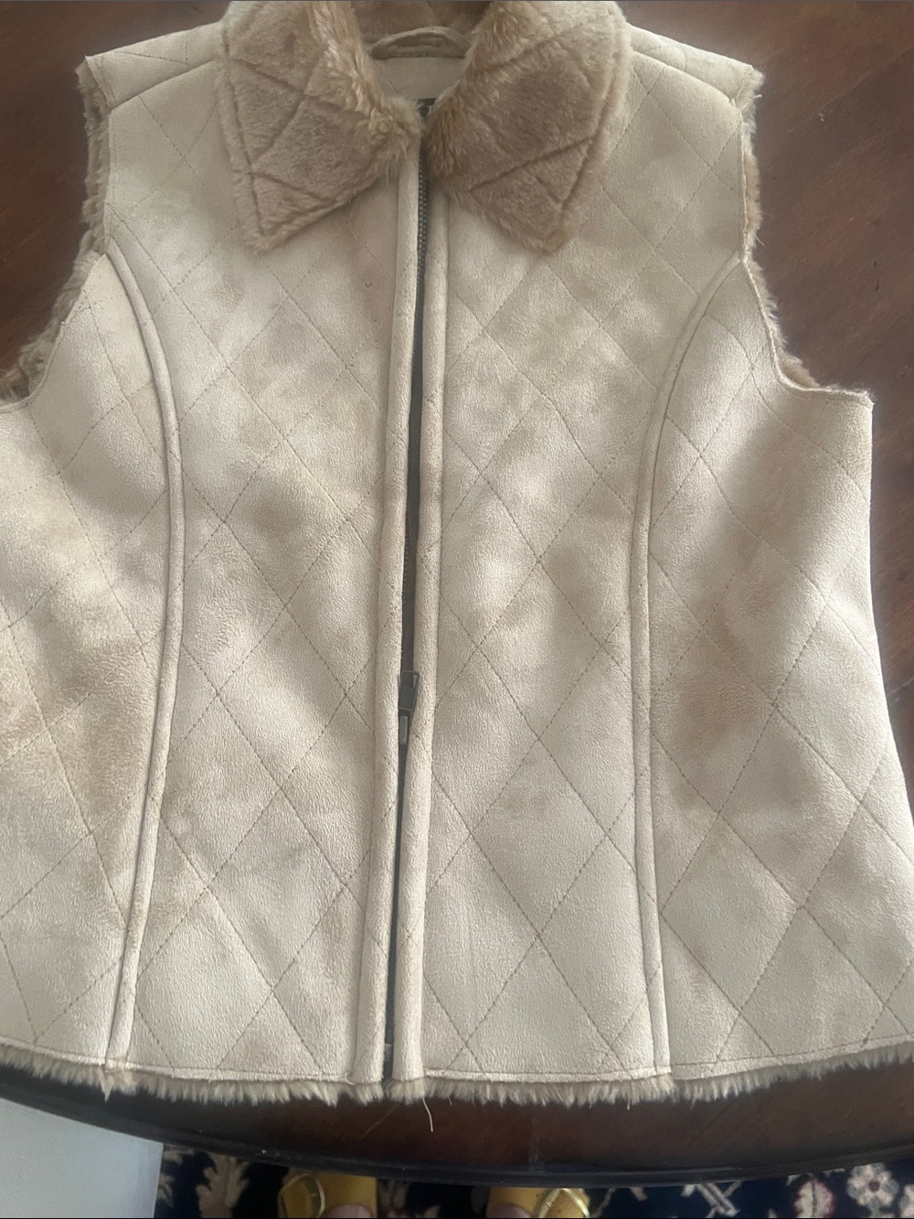 Girls Cream Quilted Faux-Suede Vest with Faux-Fur Trim M